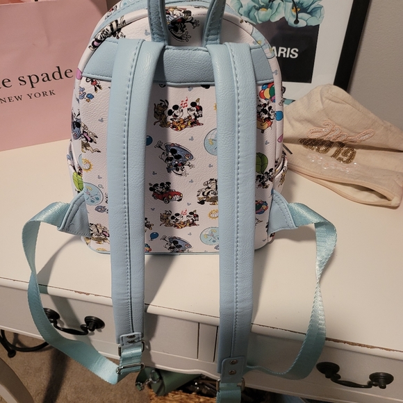 Brand disney loungefly backpack - Picture 3 of 3